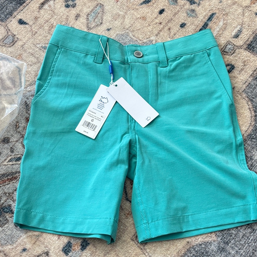 NWT. Kids Southern Tide Turquoise performance Shorts